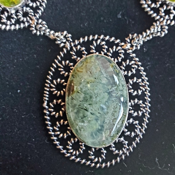 New Moss Agate & Peridot Silver Necklace. - Picture 8 of 16